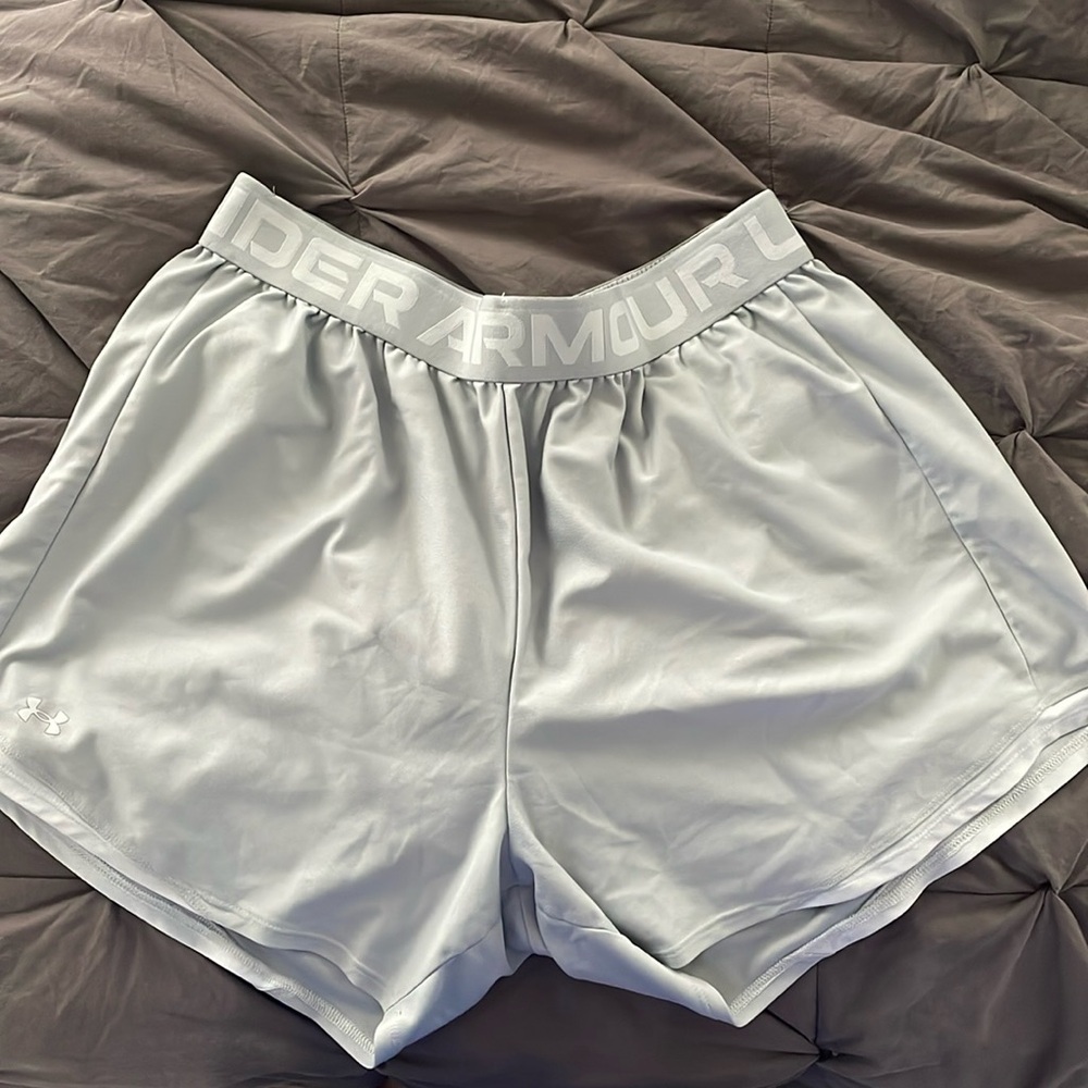 Under Armour Women’s 5in Shorts 1X